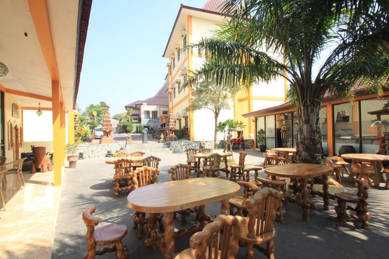 Ciptaningati Hotel Batu  Esterno foto
